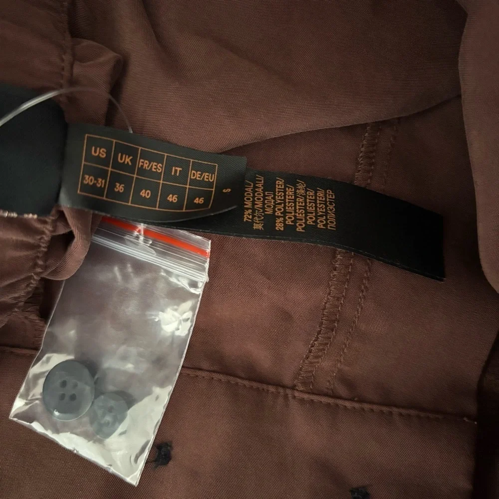 NWT Savage x Fenty Men's Size Small Brown Casual Pants